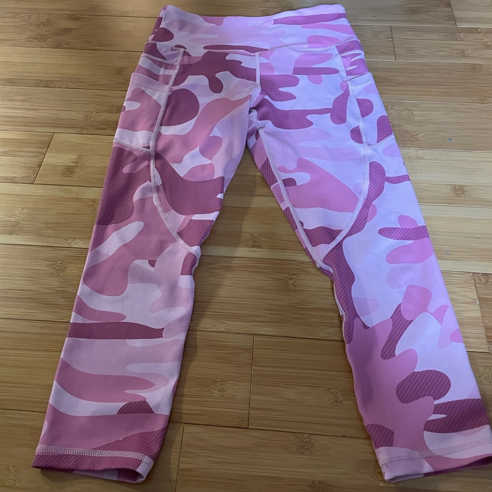 Zyia light n tight capri